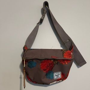 Herschel Sixteen Hip Pack - Vintage Floral/Pine Bark